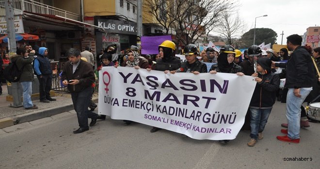 8 Mart Kadınlar Gününde Anlamlı Yürüyüş