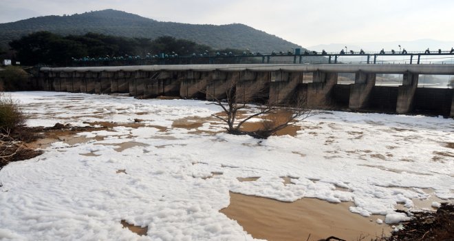 Gediz Nehri Ege Bölgesi için hayati öneme sahiptir