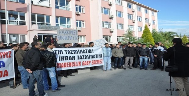 İşçiler Müesese Önünde Maaş ve Kıdem tazminatını istedi