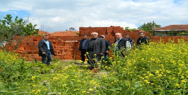 Soma Göktaş Mahalle Muhtarı Ben bu yolu açtırmam diyor